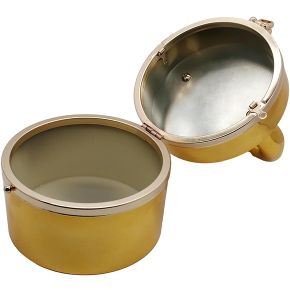 Gold Clutch with Chain - Picture 6 of 8